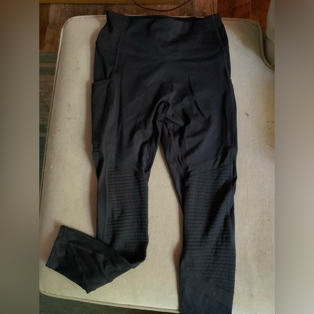 Fabletics High-Waisted Motion365+ Moto Leggings Women Activewear Black M